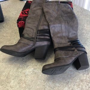 Women’s boots